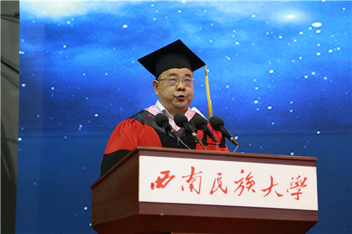 教师代表发言